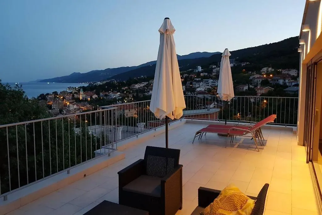 Apartment Hedonist&More Opatija